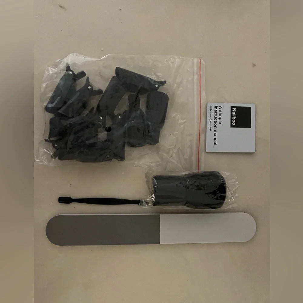 NEW in Box Nailboo Starter Kit - Picture 2 of 6